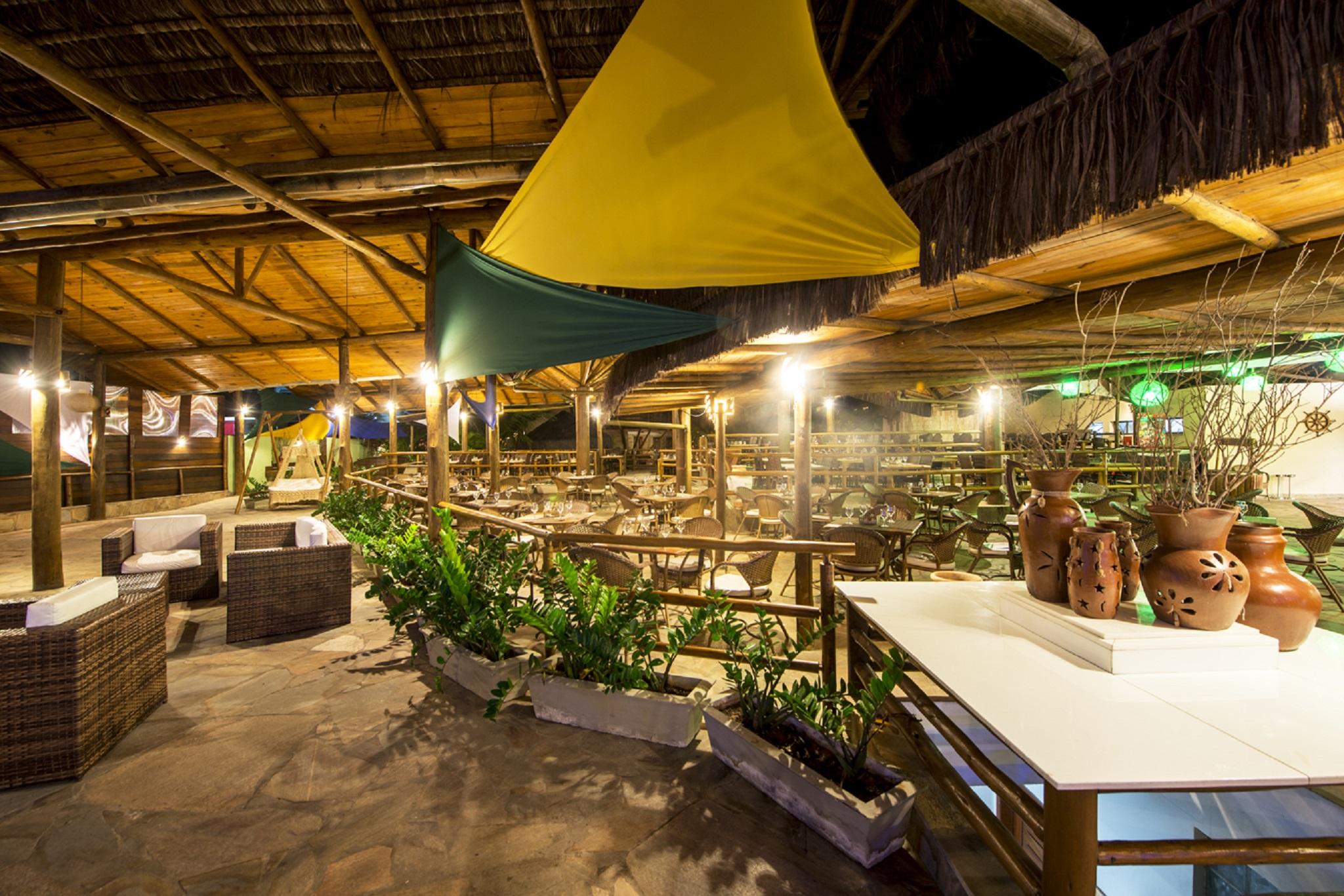 Praia Bonita Resort & Conventions - Praia De Camurupim ทาบาชินกา ภายนอก รูปภาพ